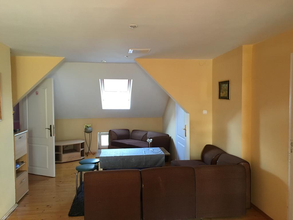 Pensjonat Tom Kętrzyn Exteriör bild